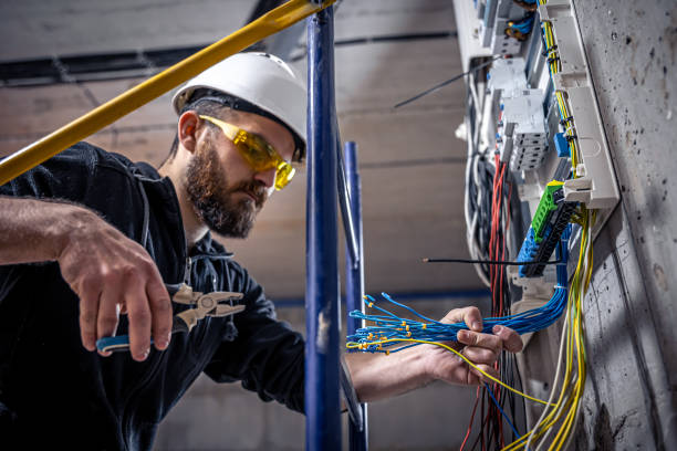 Best Ceiling Fan Installation Electrician  in Lakesite, TN
